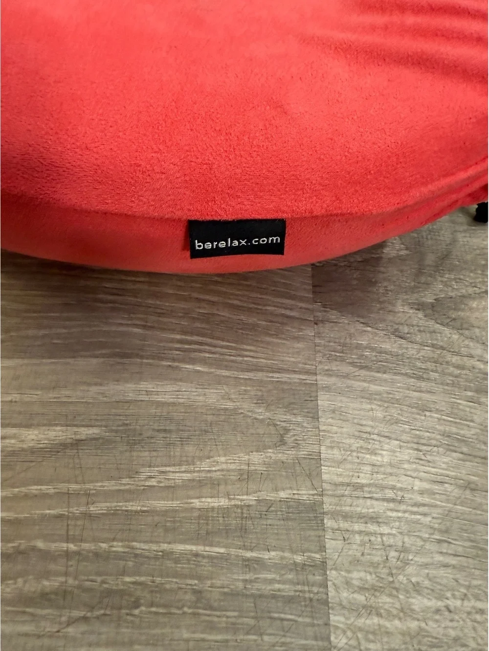 Be Relax Wellness Color Edition Pink Travel Neck Pillow with Carrying Bag